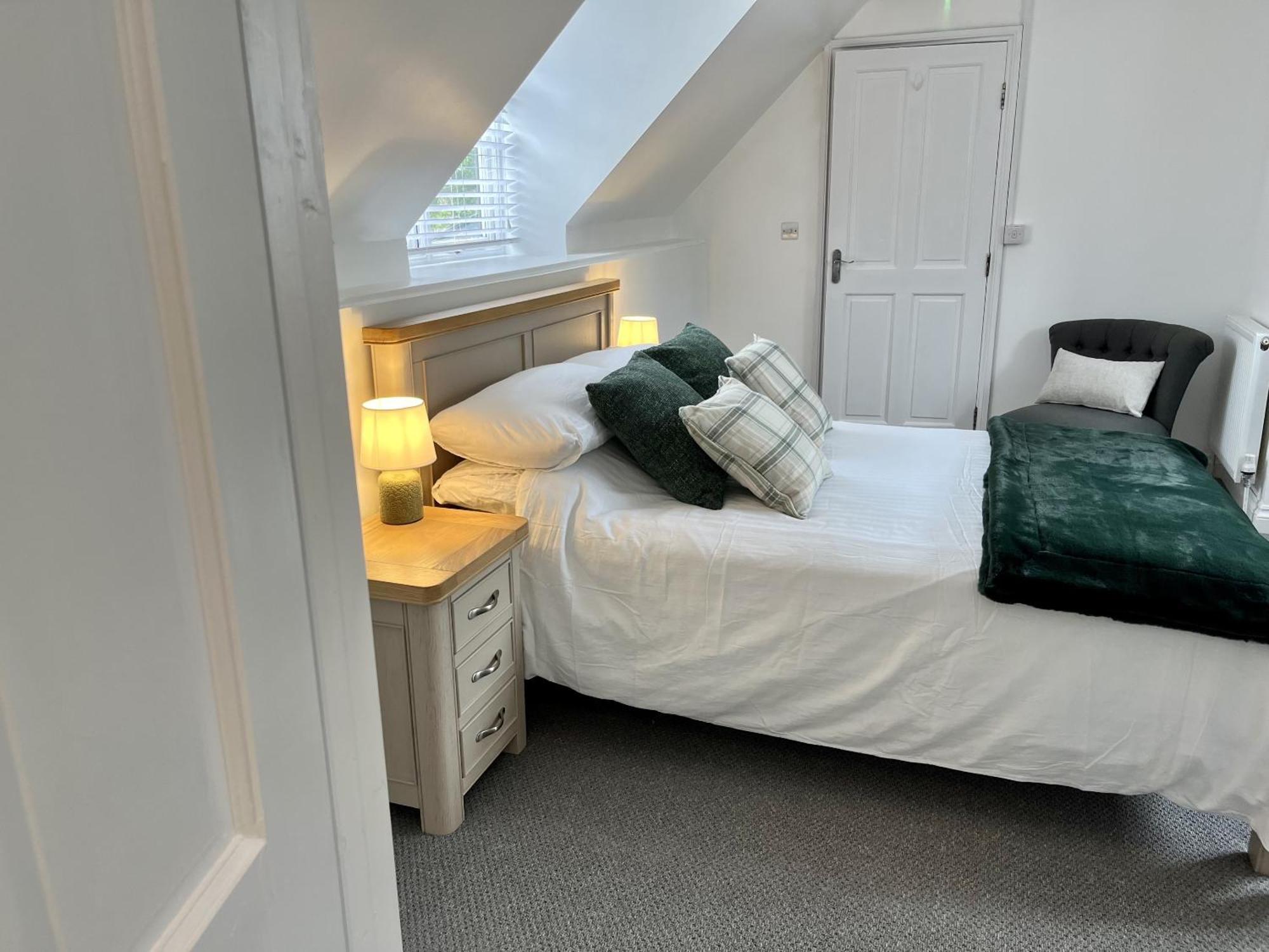 Villa The Coach House - With Hot Tub à St Austell Chambre photo